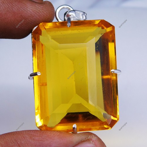 Pierre précieuse pendentif
