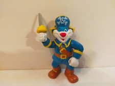 Figurine Flunchy 1999 - Flunchy et l'ile de la tortue Flunchy Capitaine