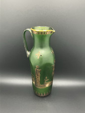 Pichet en verre émaillé vert, décor antique doré, style Legras, fin 19e siècle