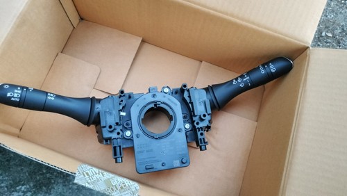 Commandes sous volant mégane - commandes,