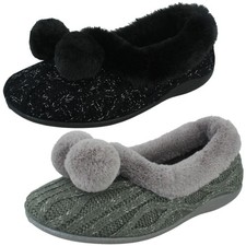 Chaussons En Laine À Pompon
