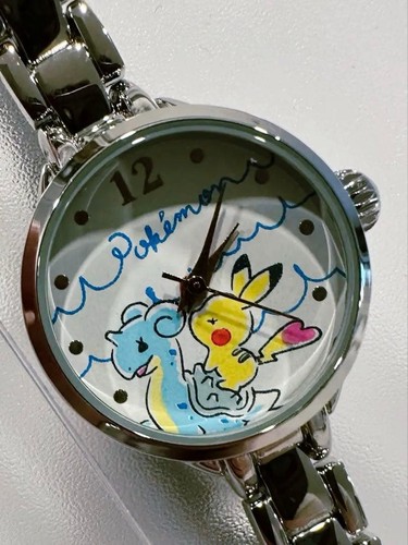 Est une montre pokémon - une,
