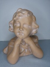 buste d'enfant penseuse en
