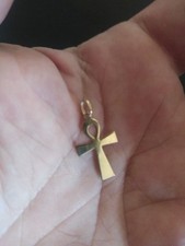 croix en or 18 carats 750/000
