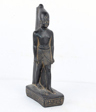 Statue sur pied (BA)