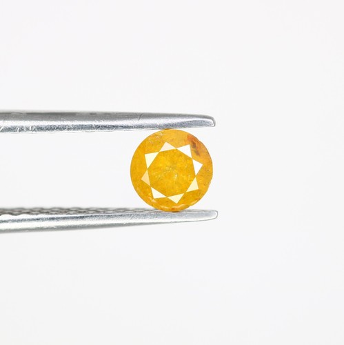 Ancien diamant jaune naturel