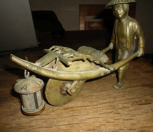 Bronze ancien charrette