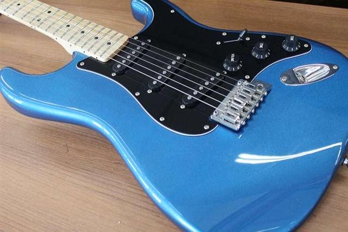 Guitare électrique squier - guitare,