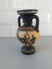 Poterie petite amphore grecque