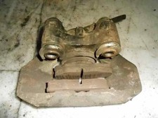 étrier de frein avant droit