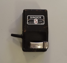 PEDALE SIMANCO (sans câble) 95-145 Volts pour MACHINE A COUDRE SINGER ancienne