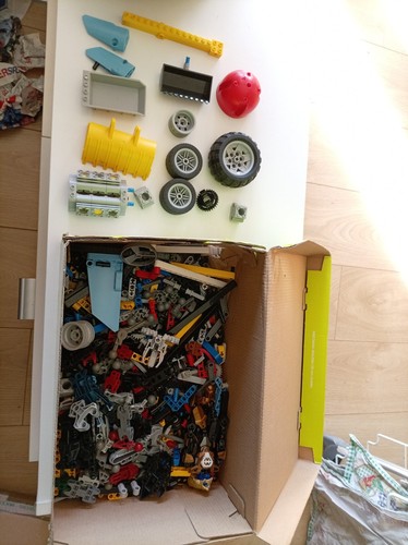 Lego technic bionicle - +,