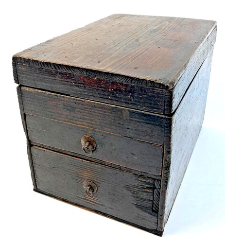 Ancienne boîte japonaise - , en