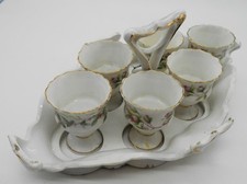 SERVICE A OEUF : SERVITEUR & 6 COQUETIERS  DÉCOR FLORAL EN PORCELAINE DE PARIS