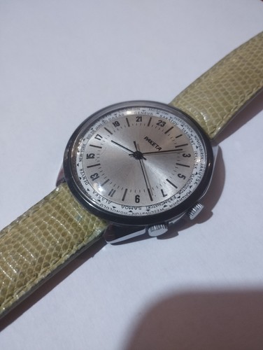 Montre raketa heures - montre, 24