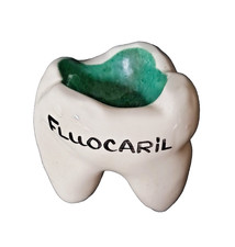 Cendrier Pub Dentiste 60 céramique molaire " FLUOCARIL " dlg CAPRON JOUVE