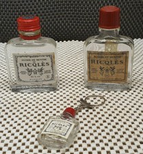 Ancien lot de 3 Flacon Alcool
