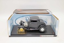 Hot Wheels 1:18 ’32 Ford Hot