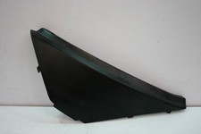 Demi flanc selle gauche - de,