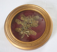 ancien cadre  verre Bombé . décoration à l'intérieur