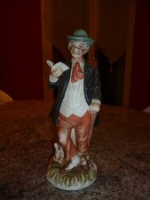 PETITE STATUE EN CERAMIQUE