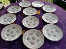 11 Assiettes à Dessert Semi