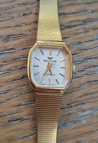 Montre habillée waltham - montre,