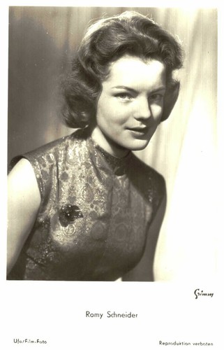 Romy schneider carte postale - *,