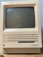 Macintosh SE M5011 1988 APPLE