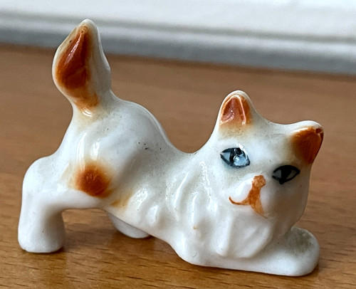 Très belle figurine chat - très,