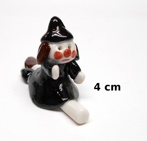 Sorcière miniature sur son - miniature,