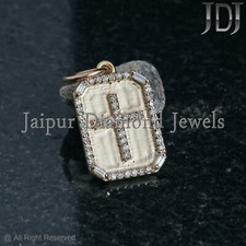 Pendentif Croix En Or Jaune 14