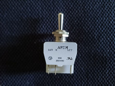 interrupteur à bascule Type Aviation 250V/10A , 3 positions ON/OFF/ON, 6 broches