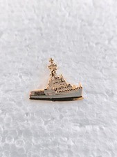 Pin's Bateau Navire Frégate