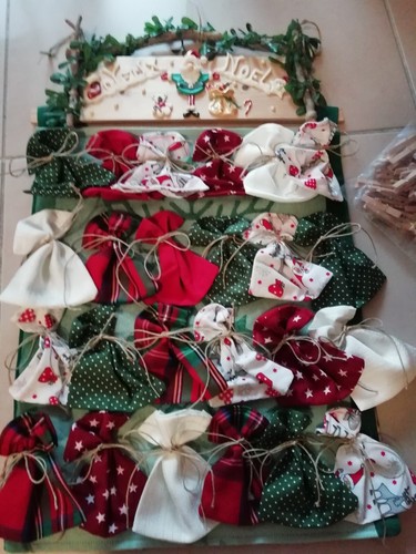 Calendrier avent en tissu - calendrier,