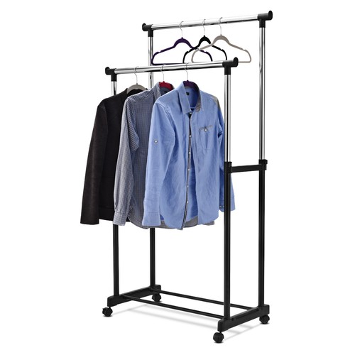 Porte manteau sur roulettes - porte-manteau,