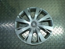 ENJOLIVEUR DE ROUE 208 I