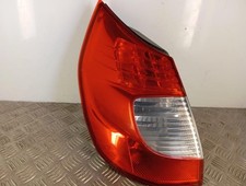 Feu arriere principal gauche