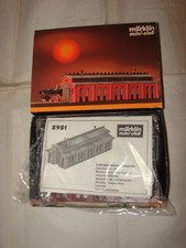 MARKLIN Z 8981 MAQUETTE HANGAR
