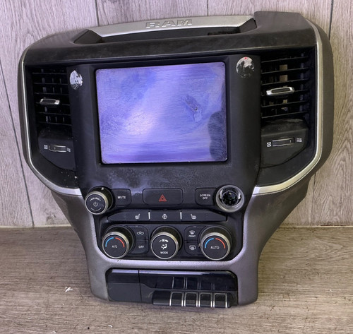 2019 ram 1500 - 1500, center