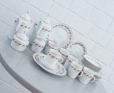 Armoire à fleurs en porcelaine Fürstenberg château de Corvey 03045 bordure...