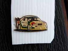 pin's YACCO VAG DUNLOP