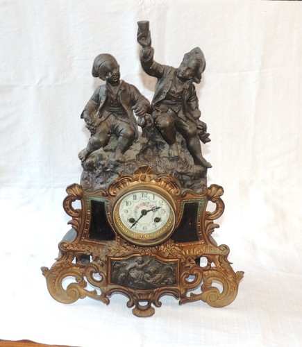 Imposante horloge pendule - imposante,