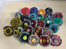 Lot de Toupies Beyblade Hasbro Génération Metal Fusion à l'unité
