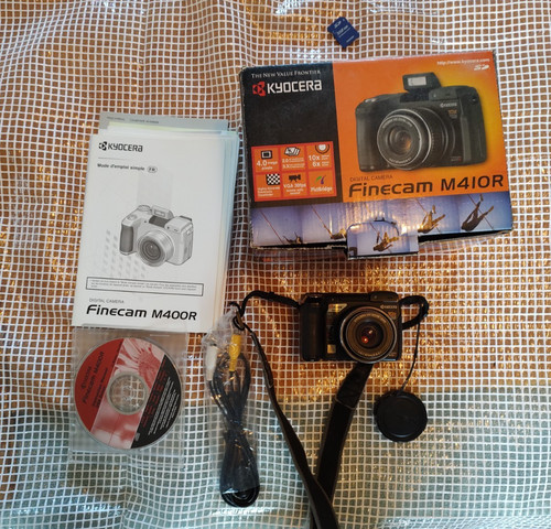 Kyocera finecam m410r - 4.0, mp