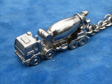 SUPERBE RARE ++ TOP ++ PORTE-CLES 3D Key ring RENAULT MAXTER - CAMION TOUPIE