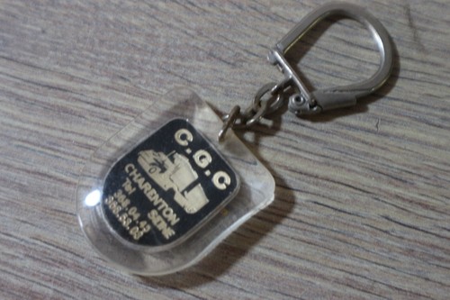 Ancien porte cle - porte,