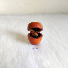 Vintage Bois Apple Fruits Caché Mobile Insecte Inside Effrayant Enfants Hélices