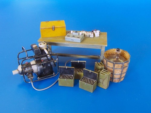 German battery charger - ,, 1/35
