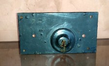 Ancienne grosse serrure  porte chateau résidence sans clé XVIIIème fer forgé XIX